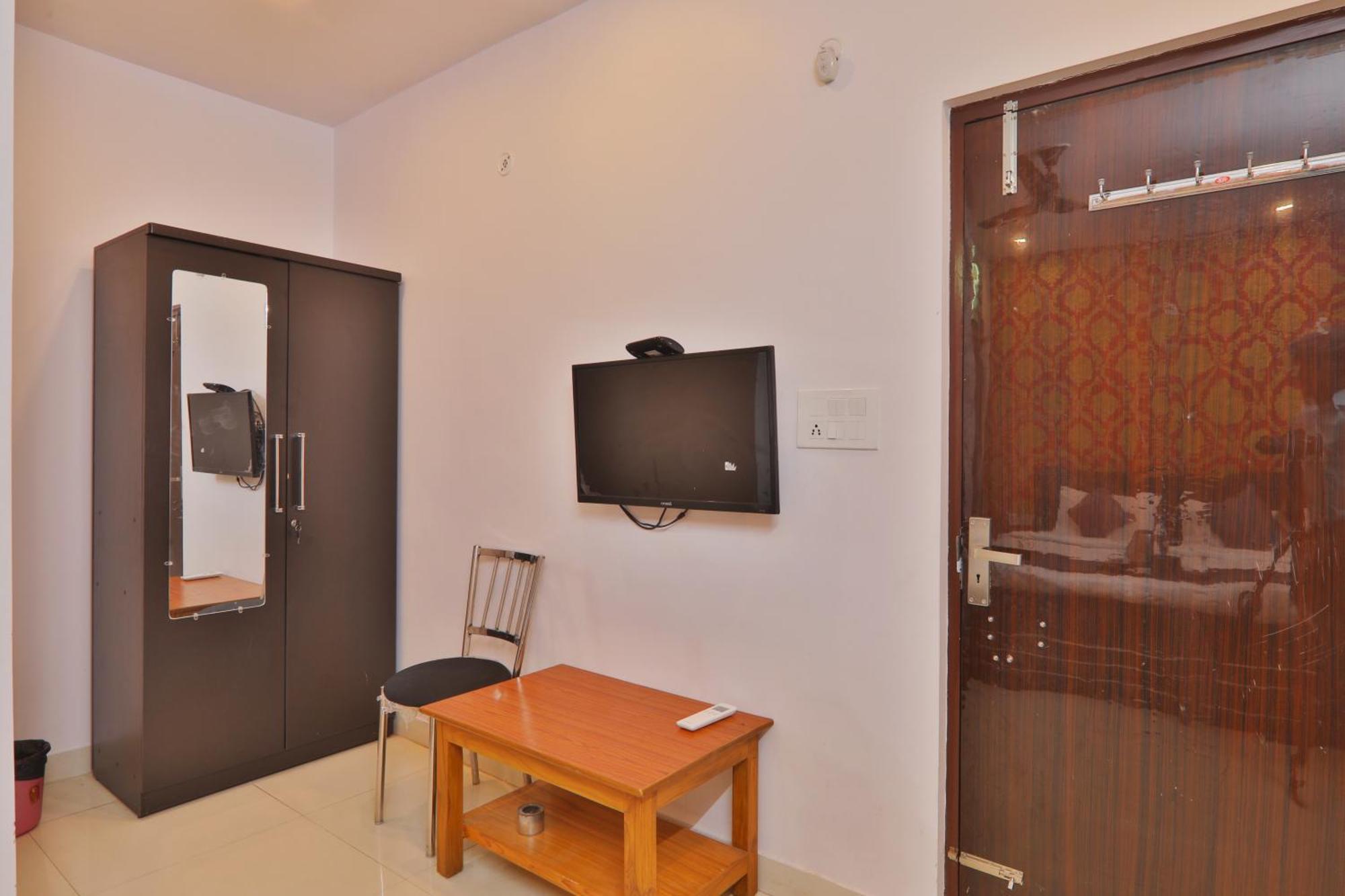 Divine Glory Hotel لاكناو المظهر الخارجي الصورة